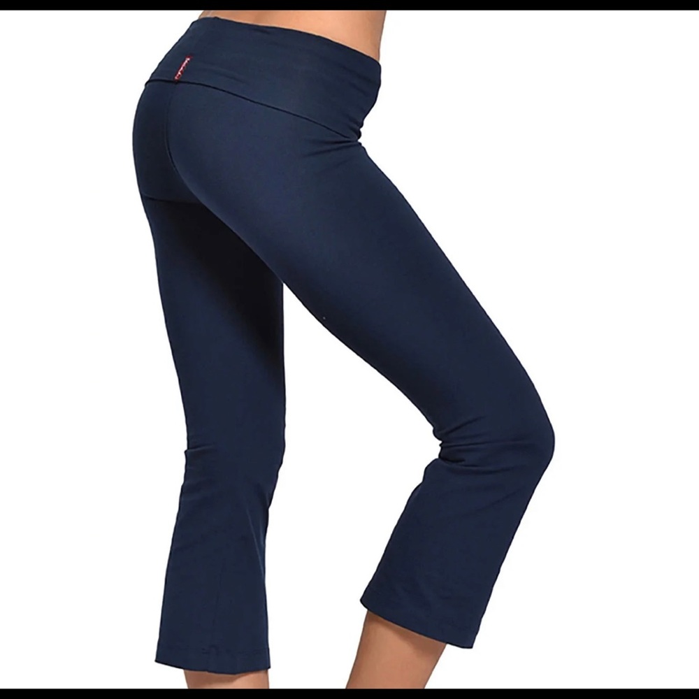 Hard Tail Forever size Small in great condition.